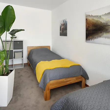 Sonne 110 Qm Mit Grosser Terrasse דירה *